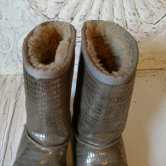 Ugg boots - Picture 3 of 7